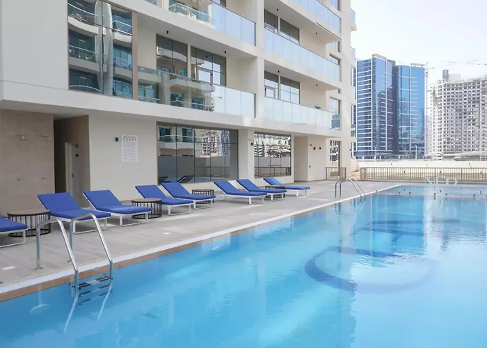 Scenic Canal View Homes - 8 Mins To Dubai Mall - Pool & Gym Access