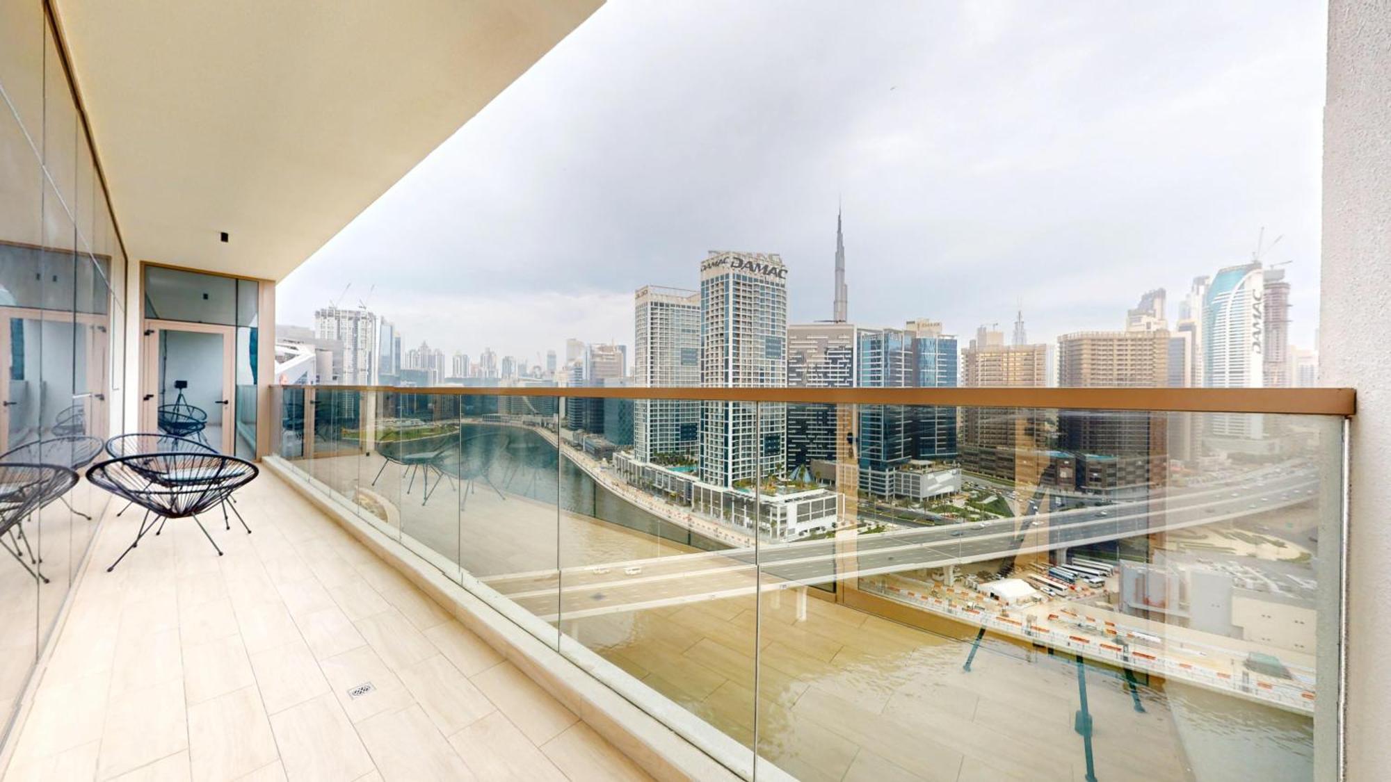अपार्टमेंट Scenic Canal View Homes - 8 Mins To Mall - Pool & Gym Access Dubai